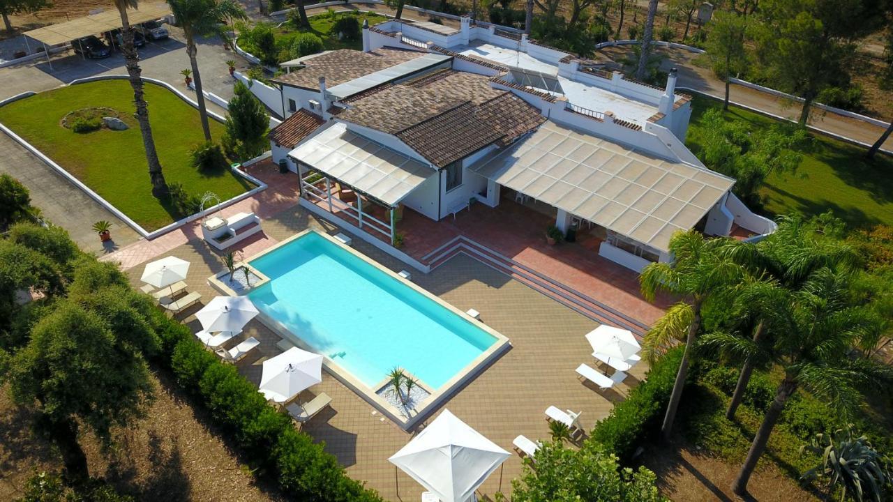 Villa Vetti ウジェント エクステリア 写真